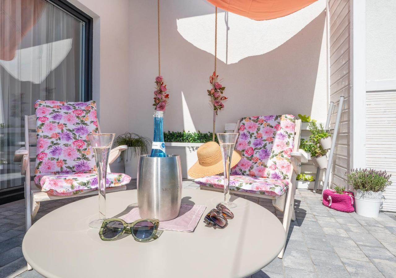 Apartamento Kawalek Swiata Ujście-Darłowskie Exterior foto